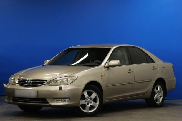 Автомобиль Toyota, Camry, 2005 года, Механика, пробег 207689 км