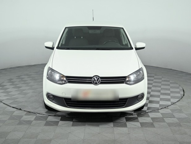 Автомобиль Volkswagen, Polo, 2012 года, AT, пробег 118020 км